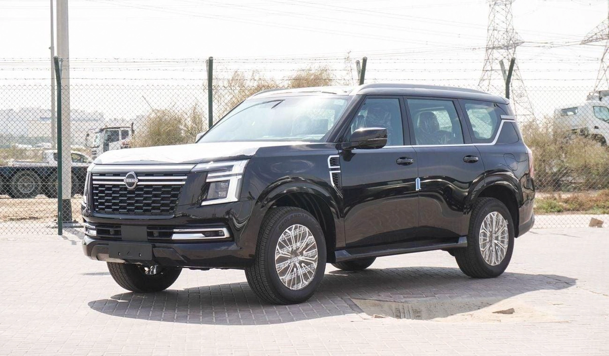 Nissan Patrol SE PLATINUM CITY PLATINUM 3.8L V6-2-0
