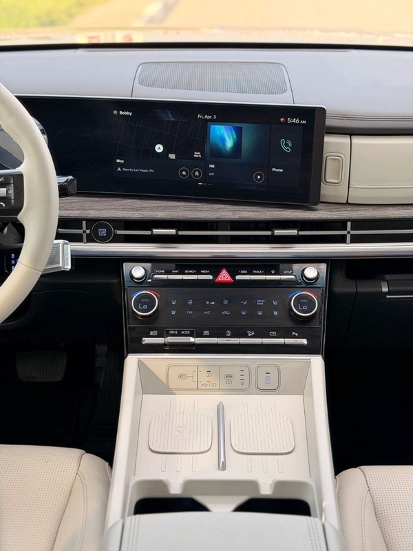 Hyundai Santa Fe Limited 2.5L // panoramic, 360 camera// full option 2024