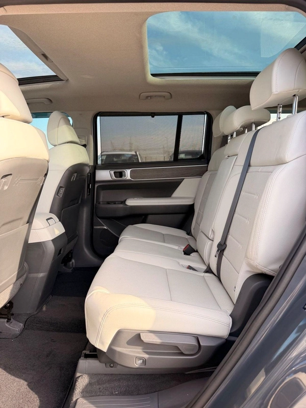 Hyundai Santa Fe Limited 2.5L // panoramic, 360 camera// full option 2024