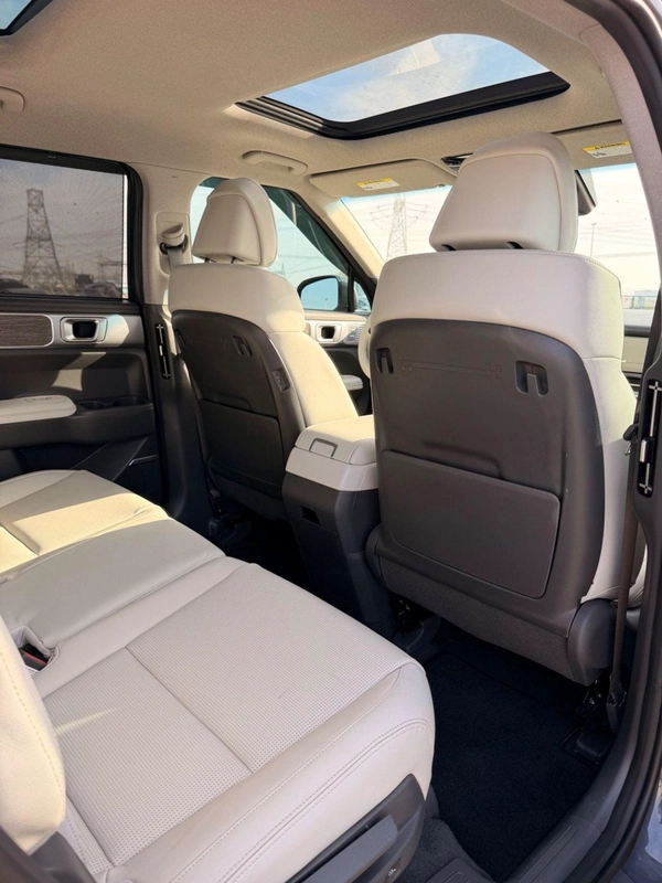 Hyundai Santa Fe Limited 2.5L // panoramic, 360 camera// full option 2024