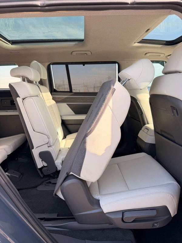 Hyundai Santa Fe Limited 2.5L // panoramic, 360 camera// full option 2024