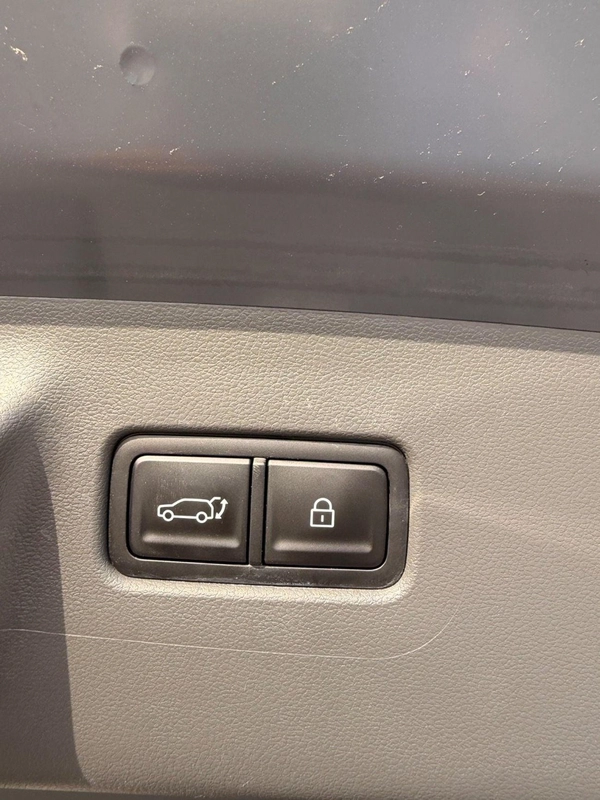 Hyundai Santa Fe Limited 2.5L // panoramic, 360 camera// full option 2024