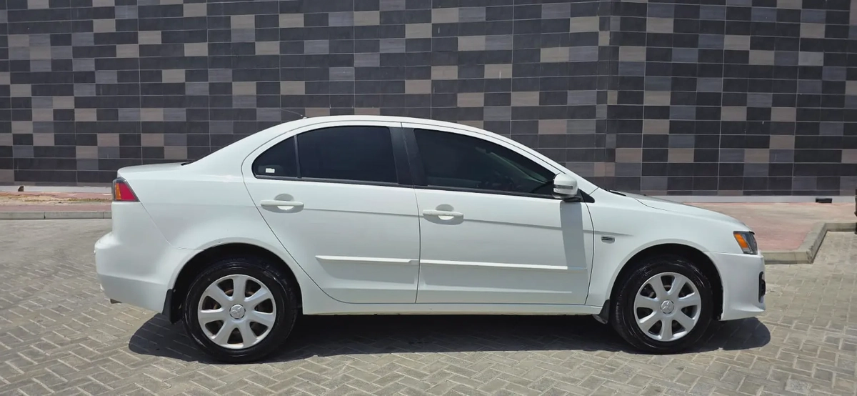 2017-Mitsubishi Lancer EX-Excellent condition-Bank Finance Available-4-4