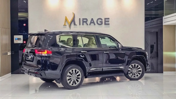 TOYOTA - LAND CRUISER - GXR - V6 TWIN TURBO - 2023 MODEL - UNDER WARRANTY - GCC SPECS - BLACK COLORE