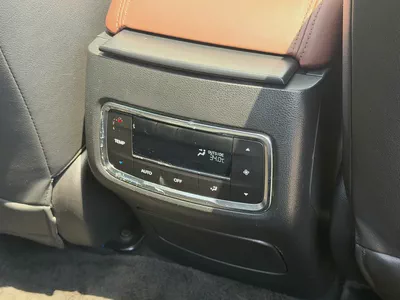 2020 GAC GS8 320T i-4WD Turbo GCC Specs-17
