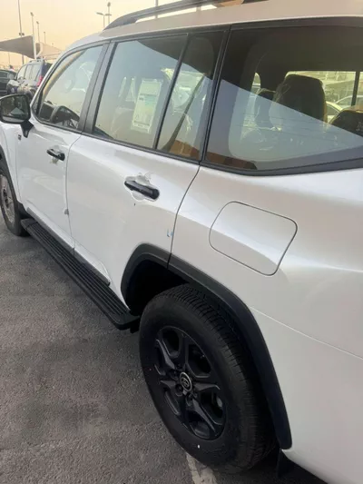 Toyota Land Cruiser GR SPORT GR-S Toyota Land Cruiser GR Sport 3.3 Diesel 2022-5