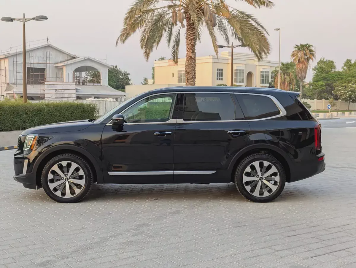 KIA TELLURIDE AWD 2020 Excellent Condition-6-6