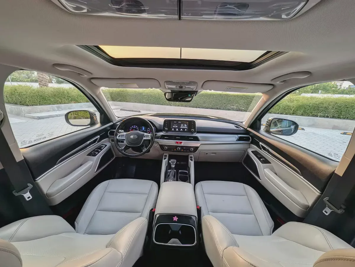KIA TELLURIDE AWD 2020 Excellent Condition-8-8