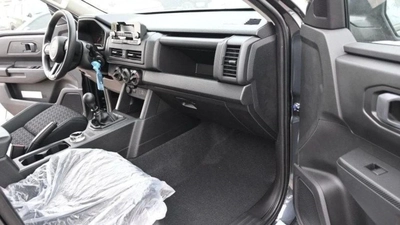 Mitsubishi L200 Mitsubishi L200 2.4L diesel M/T V4 MY 2024-2