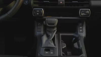 TOYOTA RAV4 2.5L HYBRID ADVENTURE 2026!! GCC SPECS-6