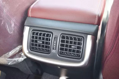 Toyota Hilux SGLX Toyota hilux 2.7L petrol MY2025 for export only-18