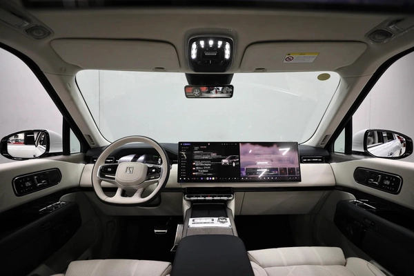 ZEEKR 9X Ultra | BRAND NEW | 2.0L Turbo | 5 Years Warranty