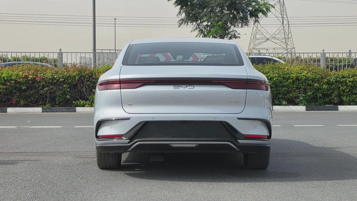 BYD HAN Premium (White)-14-14