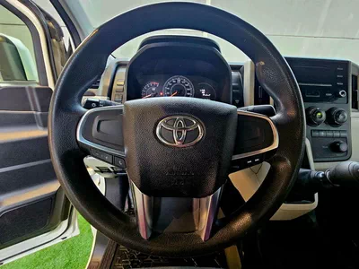 Toyota Hiace GL PASSENGER/ PATROL MANUAL/ 3.5 V6/ LOW MILEAGE-12