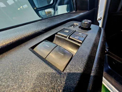 Toyota Hiace GL PASSENGER/ PATROL MANUAL/ 3.5 V6/ LOW MILEAGE-14