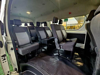 Toyota Hiace GL PASSENGER/ PATROL MANUAL/ 3.5 V6/ LOW MILEAGE-16