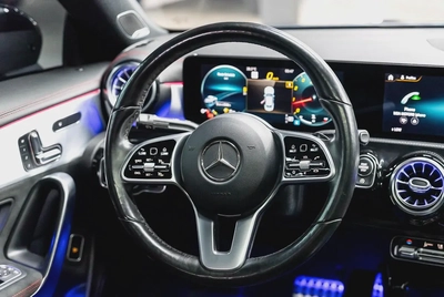 2021 Mercedes-Benz CLA 250 4MATIC - Pristine Condition-9