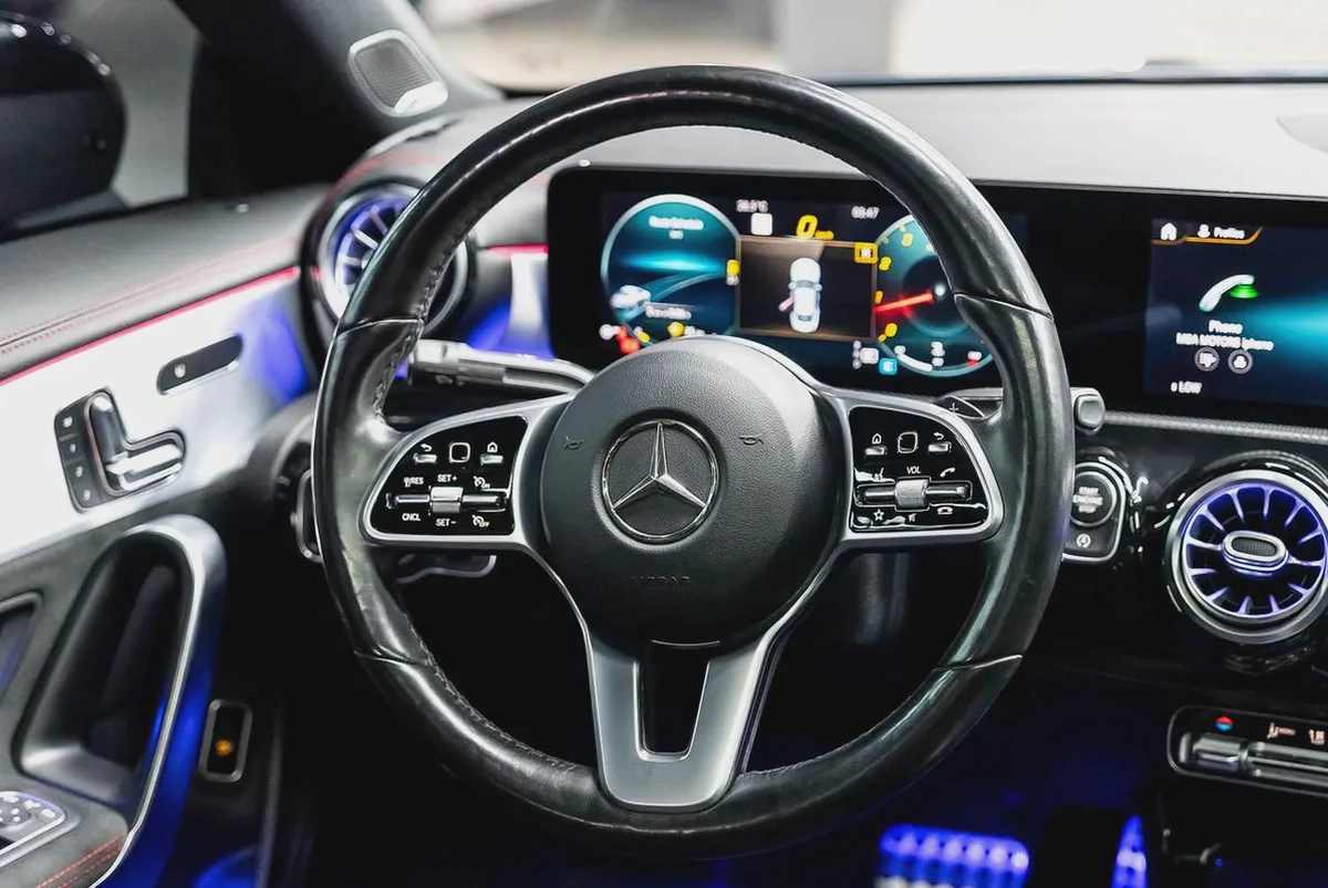 2021 Mercedes-Benz CLA 250 4MATIC - Pristine Condition-9-9
