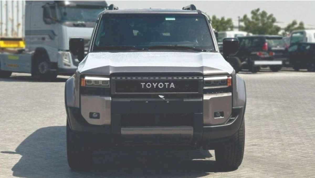 Toyota Prado 250 WX+ LUXURY 2.4P AT MY2025 - BLACK-1-0