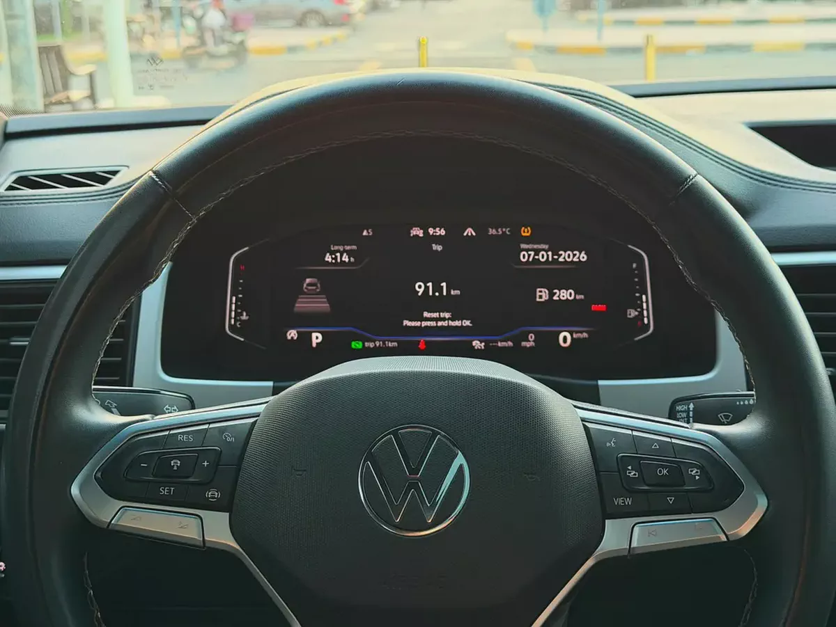 Volkswagen Atlas SEL Premium 2022 - American Specs - Fully Loaded-15-15