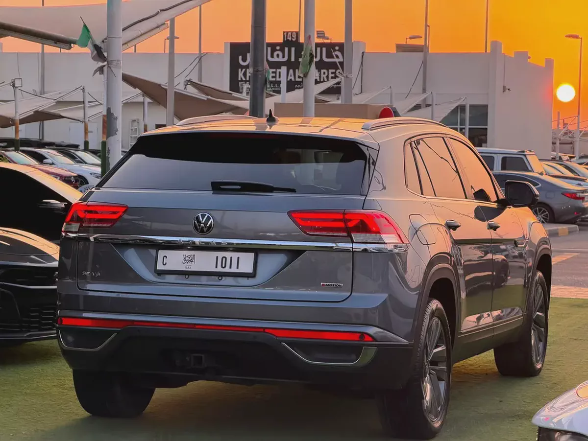 Volkswagen Atlas SEL Premium 2022 - American Specs - Fully Loaded-2-2