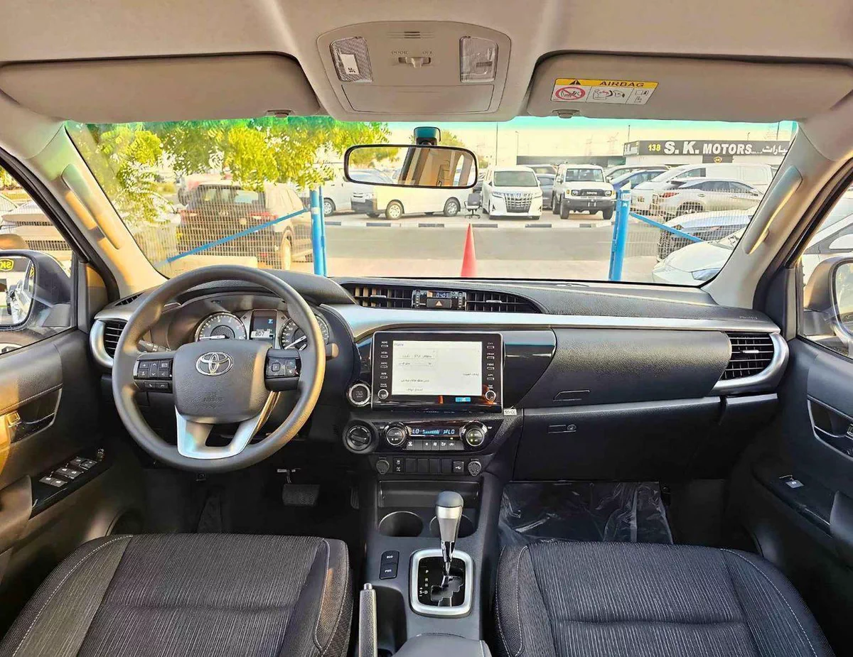 Toyota Hilux WIDE BODY TOYOTA HILUX WIDE BODY WITH HUK / 2.4L DIESEL A/T / REAR CAMERA / 4WD (CODE # HLD5J)-10-0