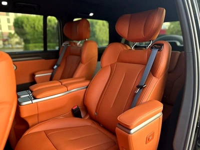 ROX 01 VIP 6 Seaters-11