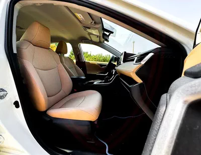 Toyota RAV4 VXR HEV Rav4 Hybrid | 2.5 L | | GCC | Accident-Free | In Excellent Condition | 1320 P.M-9