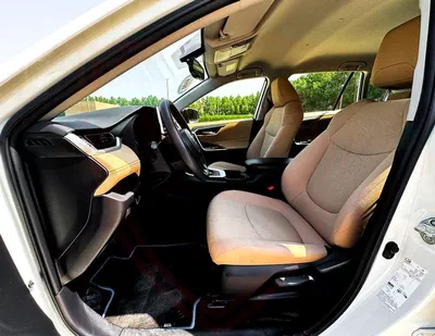 Toyota RAV4 VXR HEV Rav4 Hybrid | 2.5 L | | GCC | Accident-Free | In Excellent Condition | 1320 P.M-8