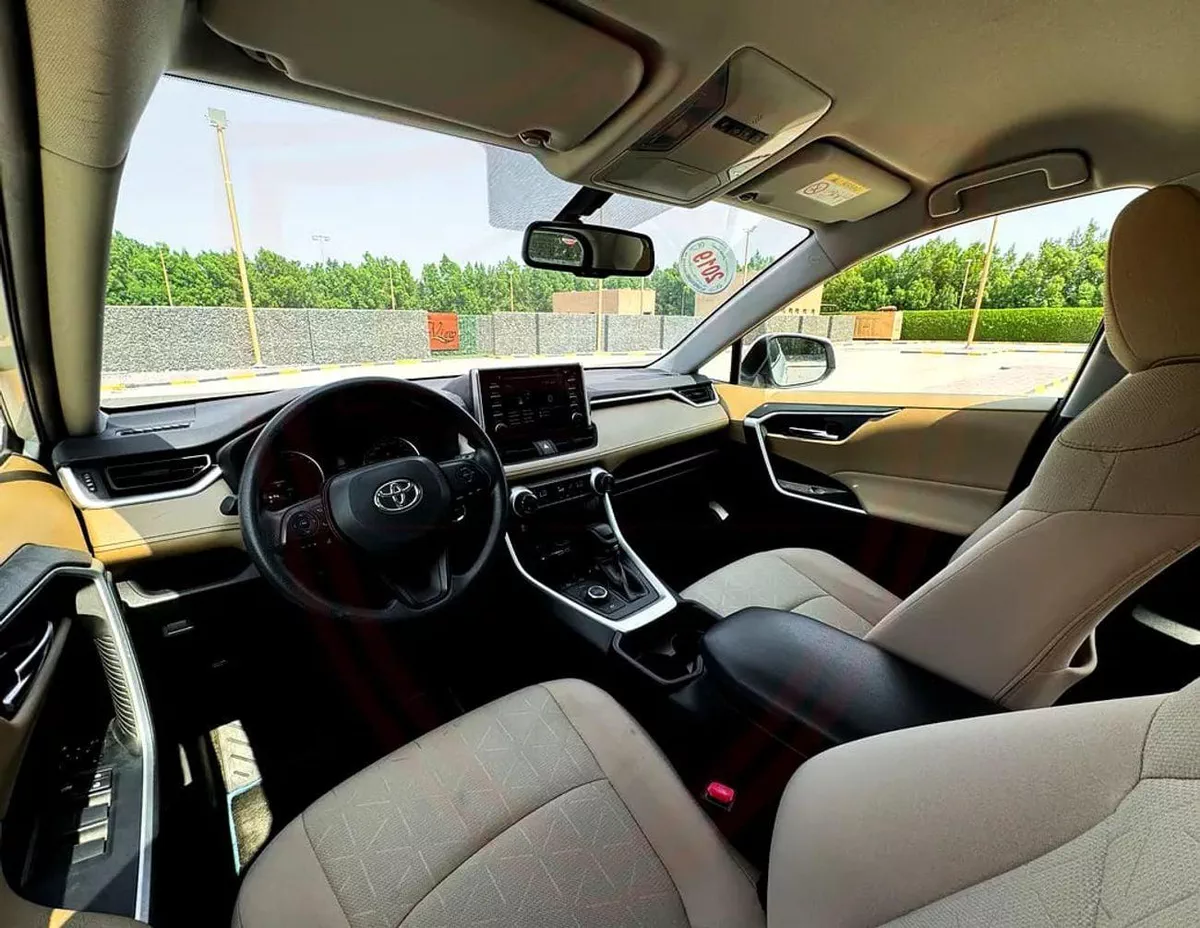 Toyota RAV4 VXR HEV Rav4 Hybrid | 2.5 L | | GCC | Accident-Free | In Excellent Condition | 1320 P.M-11-0