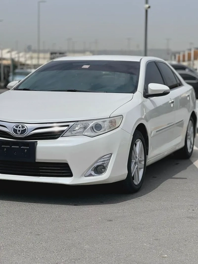 Toyota Camry SE Plus 2014 - GCC Specs - Reliable and Fuel Efficient-10