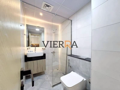 Fully Furnished l City View l Prime Location-13