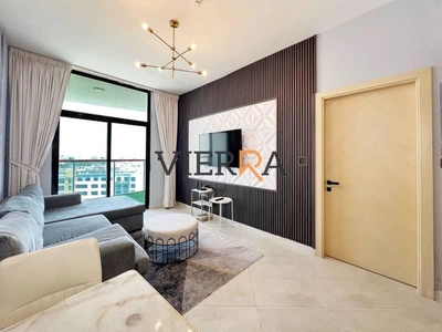 Fully Furnished l City View l Prime Location-1
