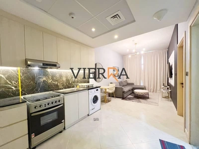 Fully Furnished l City View l Prime Location-2
