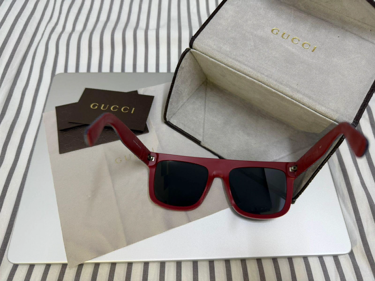 Gucci Red Frame Sunglasses with Case and authenticity card –Gucci GG 1116/S (Color Code: M1SBN)