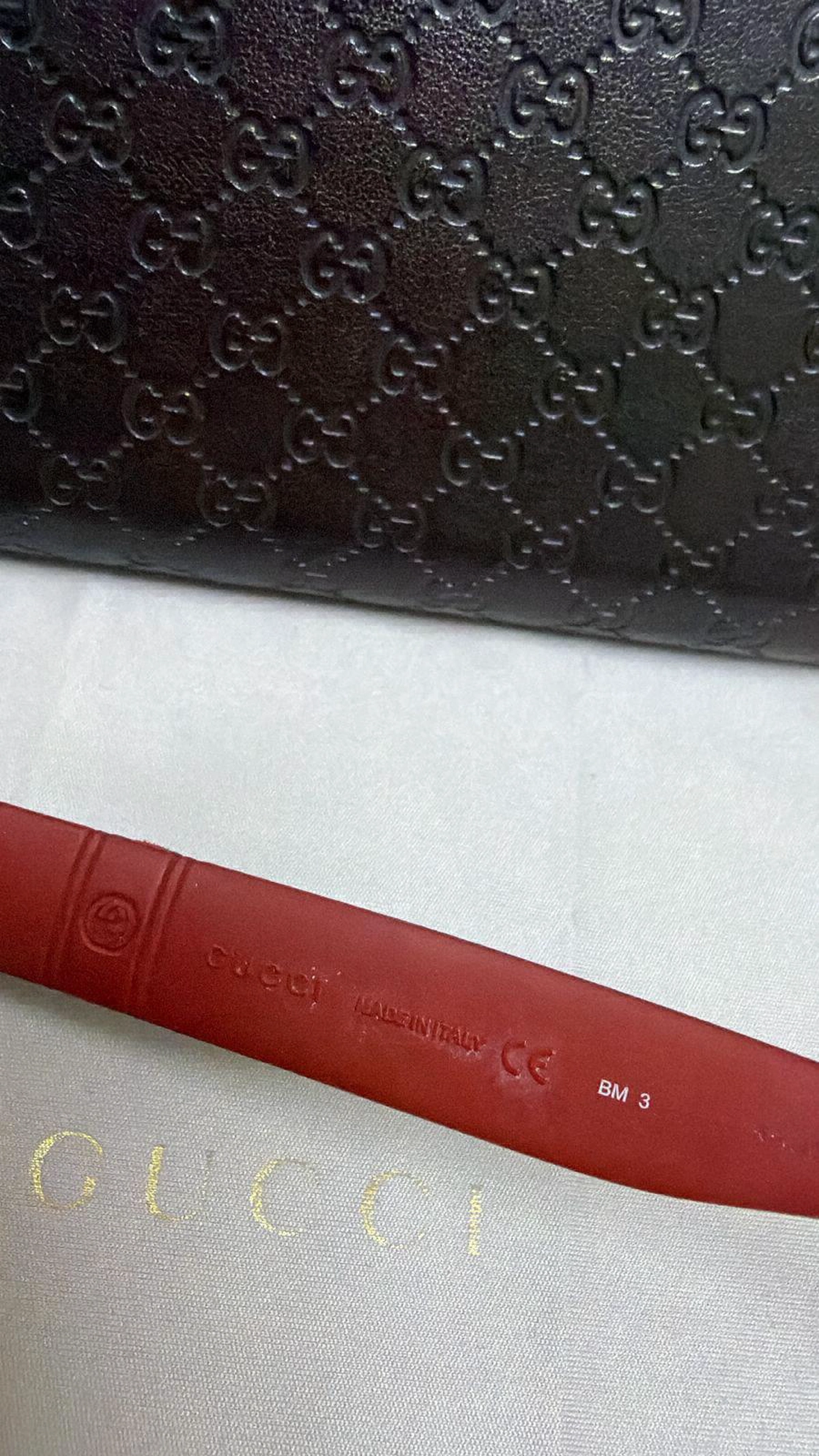 Gucci Red Frame Sunglasses with Case and authenticity card –Gucci GG 1116/S (Color Code: M1SBN)