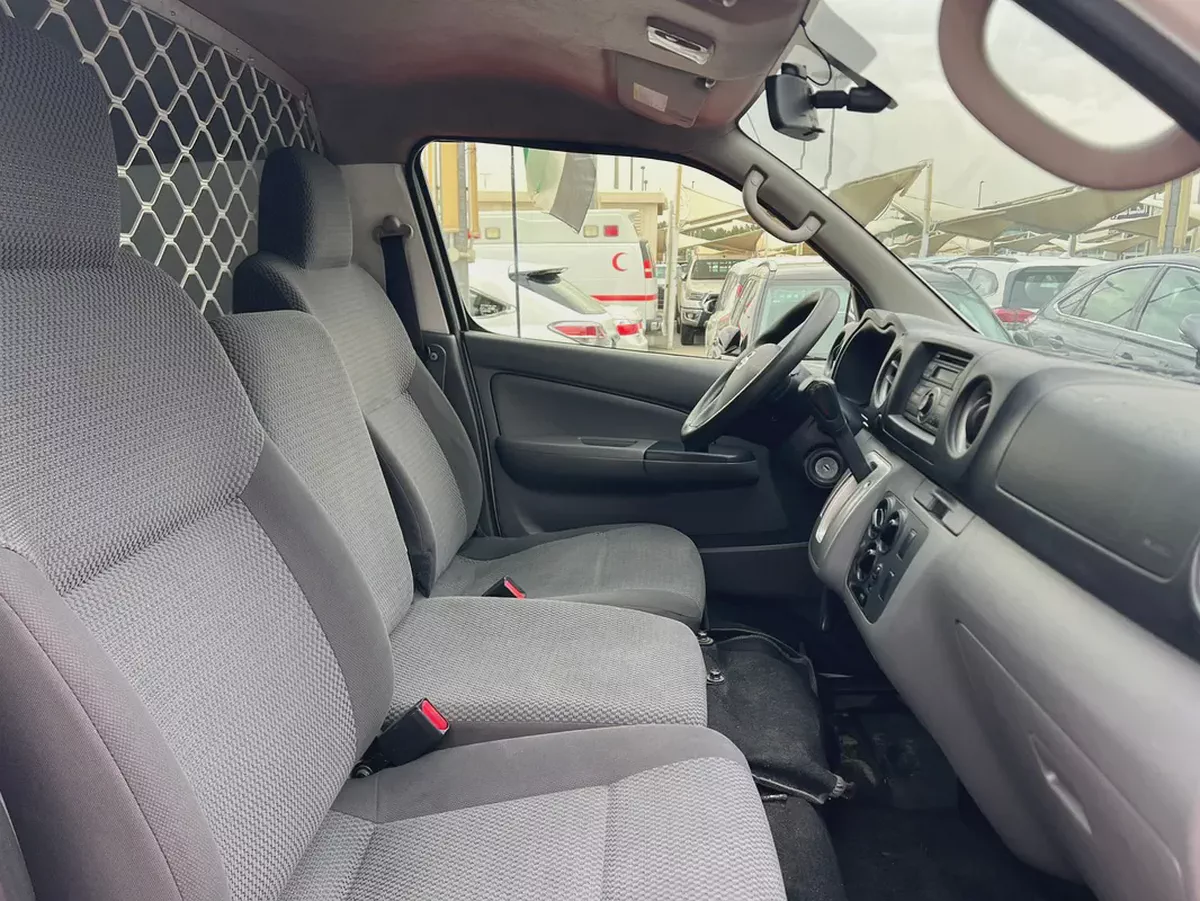 2020 | Nissan Urvan | Full Automatic | Van | Petrol | GCC | Ref#971-8-8