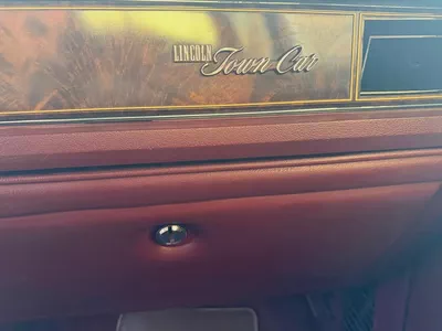 1978 Lincoln Continental - Classic American Luxury-11
