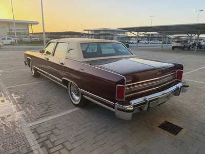 1978 Lincoln Continental - Classic American Luxury-4