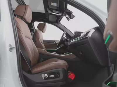 2025 BMW X5 40i M Sport Pro / Full Service History-8