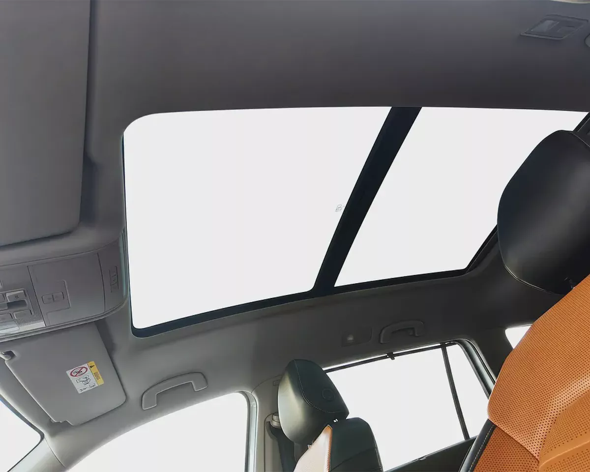 Volkswagen Teramont SEL V6 4MOTION 2019 l Fender Sound System l AED 1,175 / Monthly-11-11