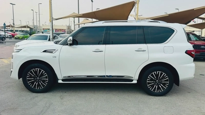 نيسان بترول بلاتنيوم فل V8 خليجي Nissan Patrol LE Platinum 2022 GCC Specs-2
