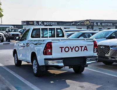 Toyota Hilux SINGLE CABIN TOYOTA HILUX NARROW BODY SINGLE CABIN || SHORT BODY | 3STR | 4 HOOKS | PETROL MT 2.7L V4 4X2 (CODE #-3