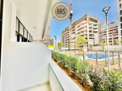 Pool view •• chiller free •• huge size •• with kitchen appliances-6