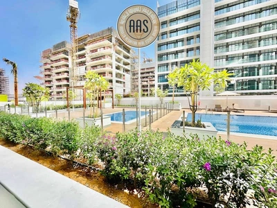 Pool view •• chiller free •• huge size •• with kitchen appliances-8
