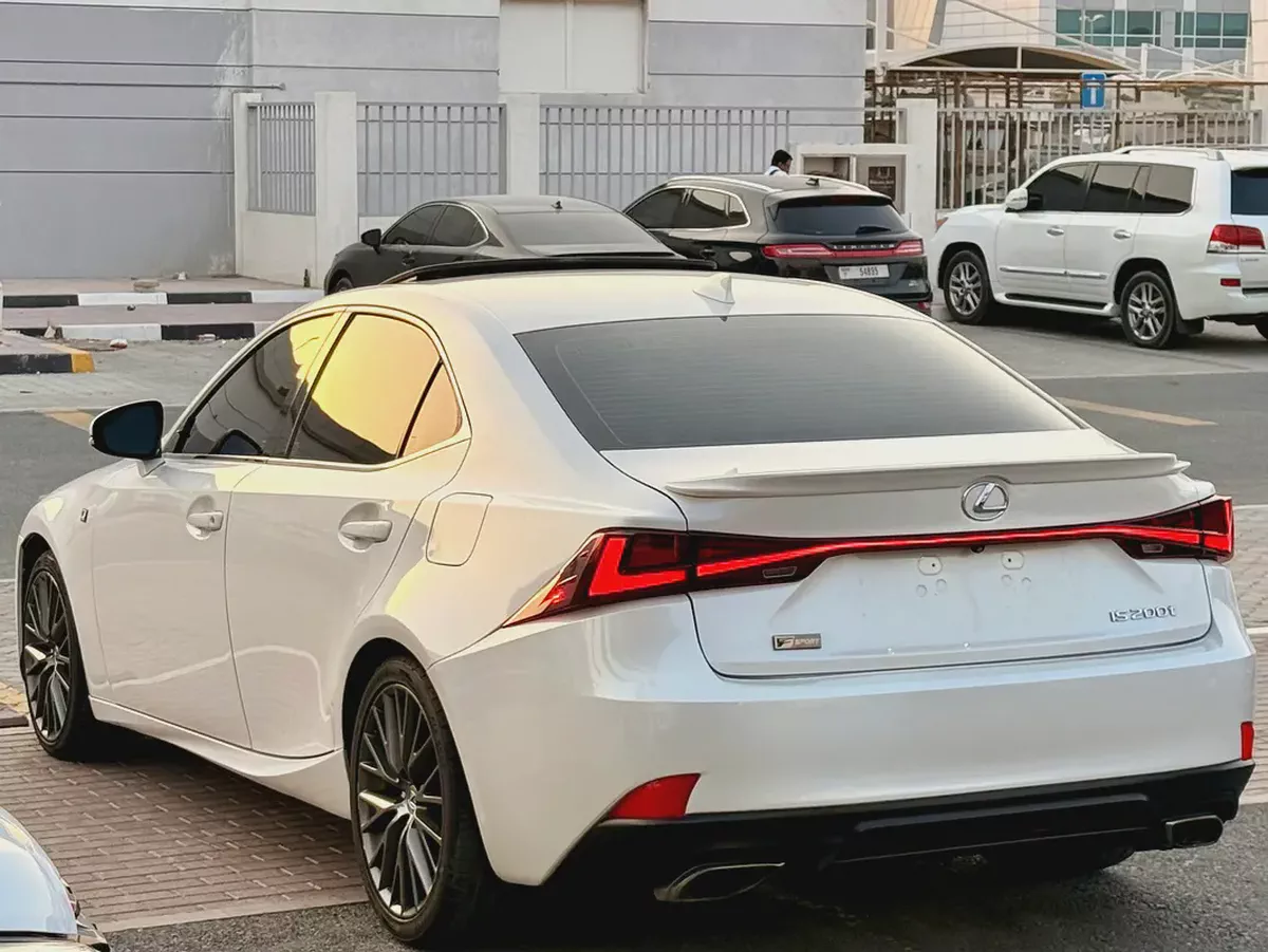 Lexus IS 200t 2017 - American Specs - Turbocharged Luxury Sedan-3-3