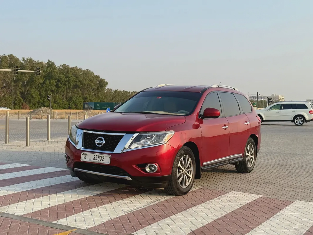 Nissan Pathfinder 2014 SE | American Specs | Well Maintained-2-2