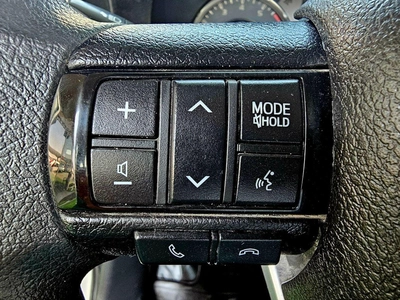 Toyota Hilux SR5/ 4WD PATROL AUTOMTIC/ AUTO WINDOWS/ LOW MILEAGE-8