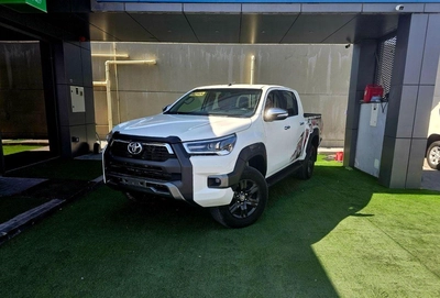 Toyota Hilux SR5/ 4WD PATROL AUTOMTIC/ AUTO WINDOWS/ LOW MILEAGE-0