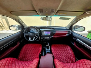 Toyota Hilux SR5/ 4WD PATROL AUTOMTIC/ AUTO WINDOWS/ LOW MILEAGE
